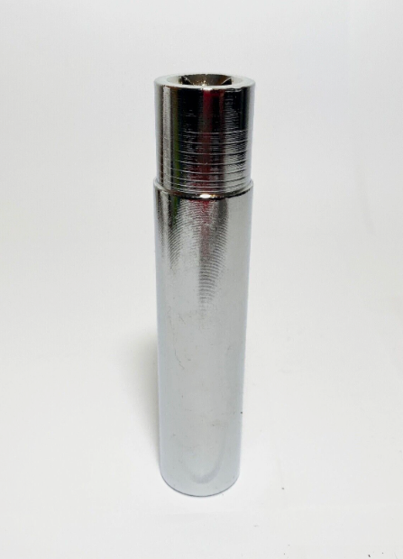 CHROME SPIKED LUG KEY